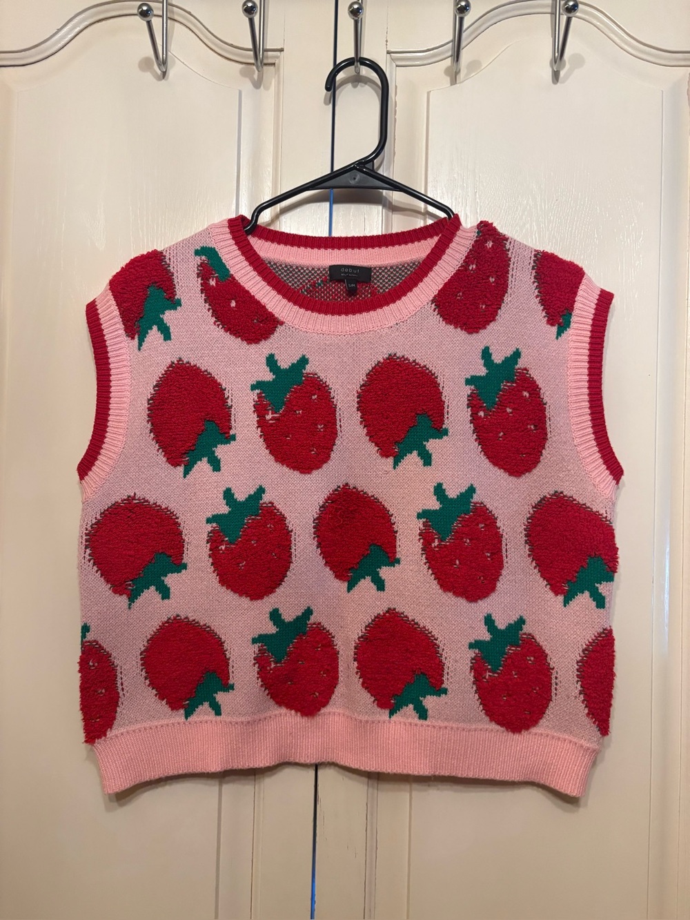 🍓 Adorable Pink Strawberry Sweater Vest by 'Debut' - S/M 🍓